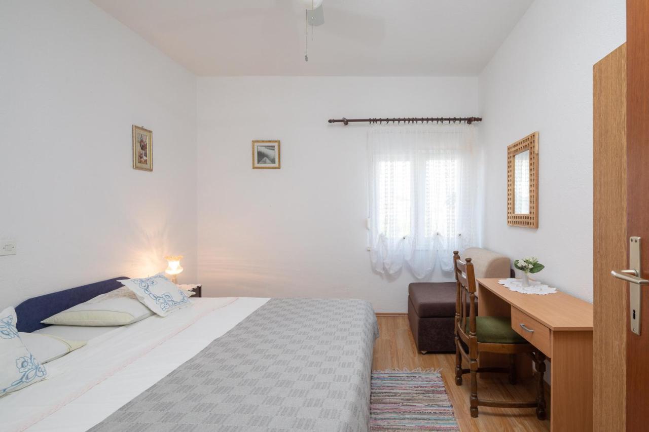 Apartments Near Beach Babic Split Exterior photo