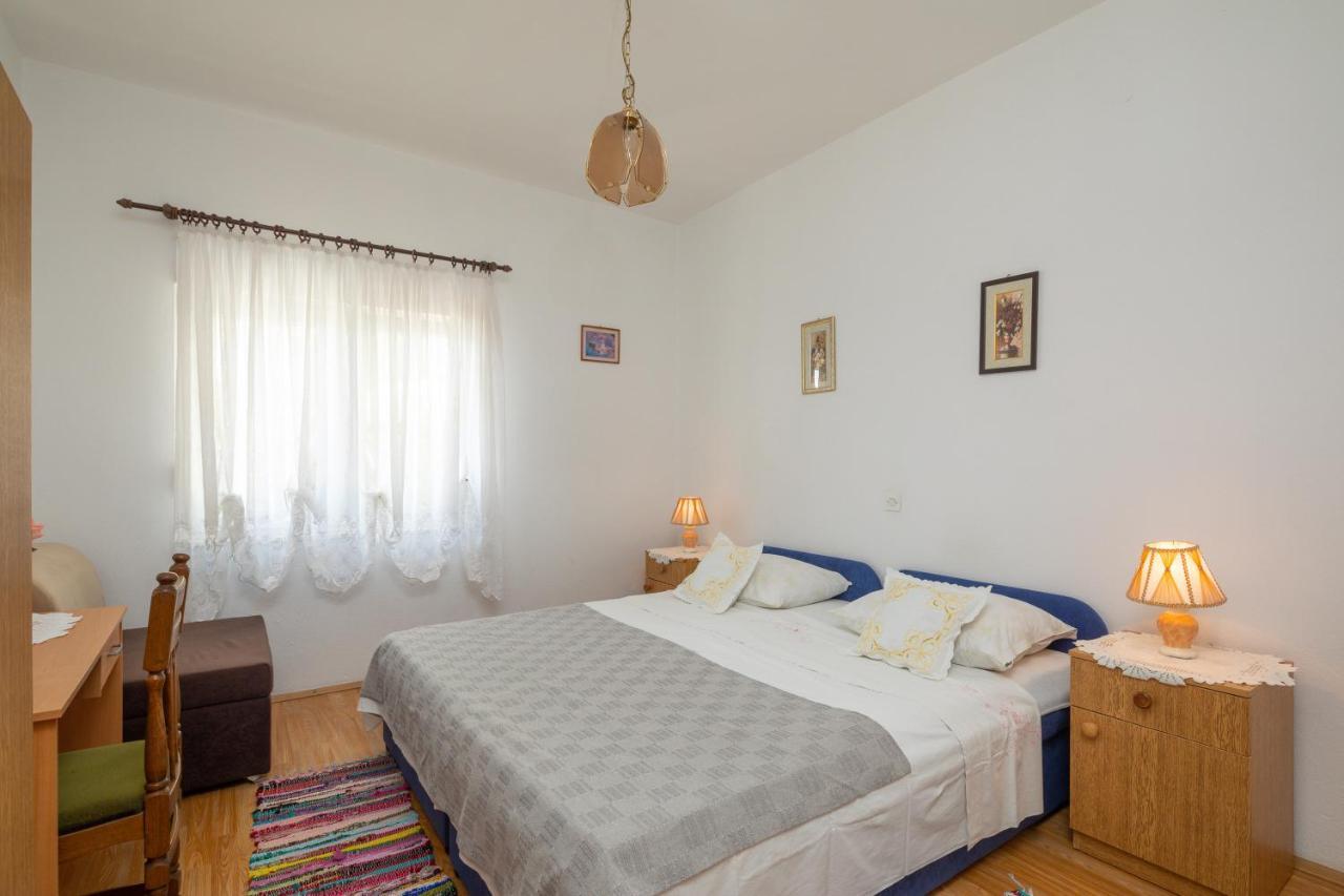 Apartments Near Beach Babic Split Exterior photo