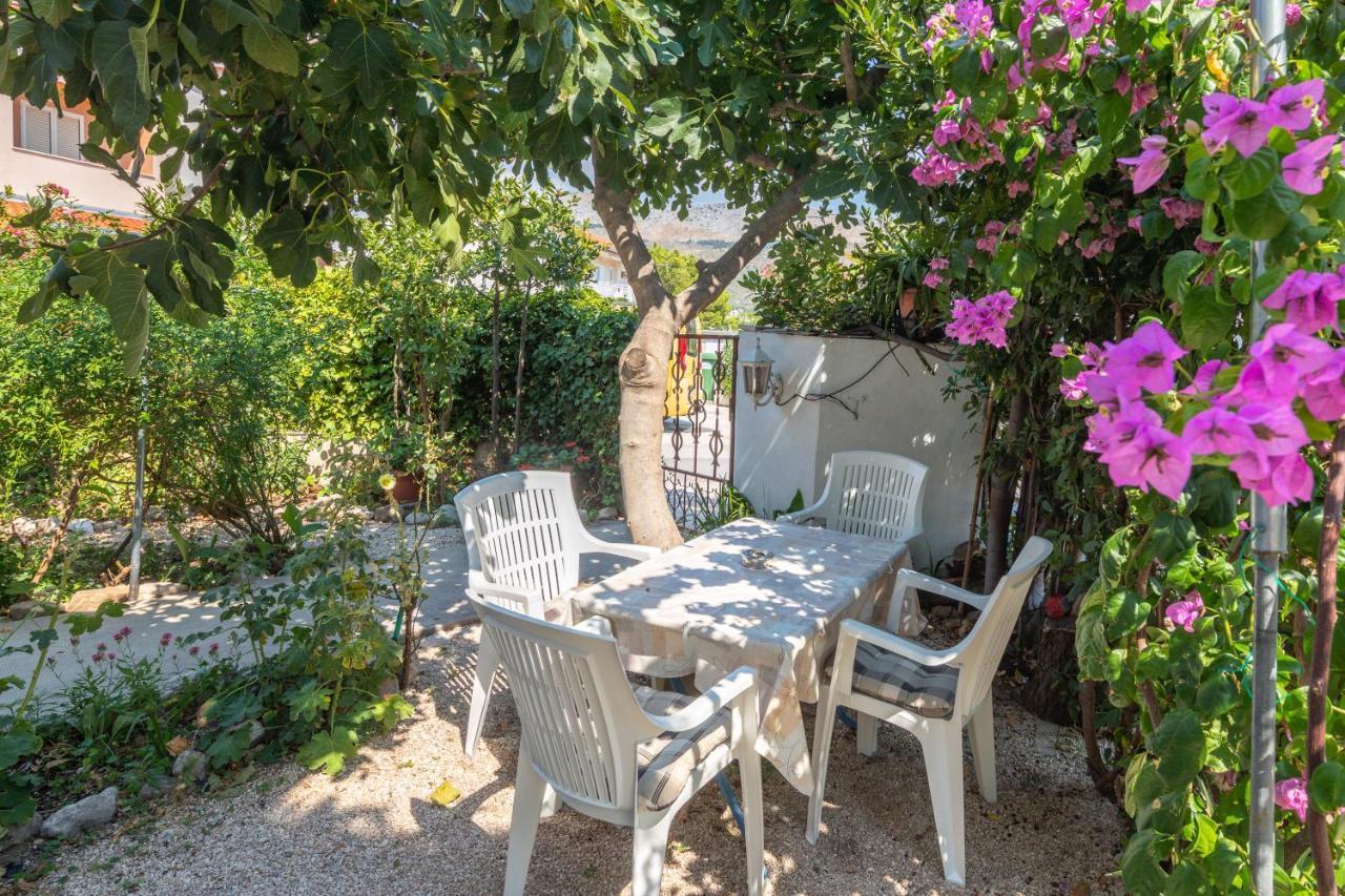 Apartments Near Beach Babic Split Exterior photo