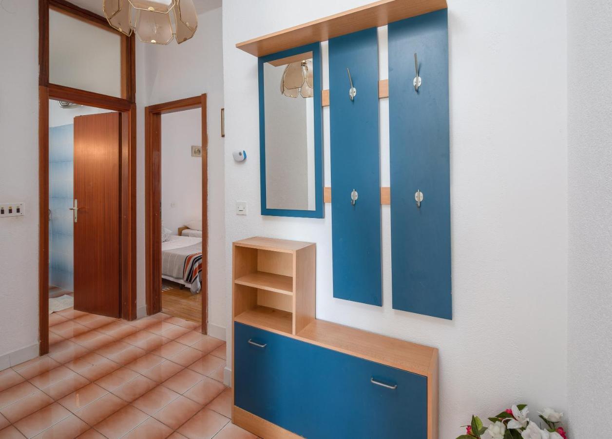 Apartments Near Beach Babic Split Exterior photo